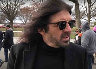 Robin D. Bullock Net Worth