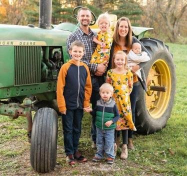 Homesteading Family bio