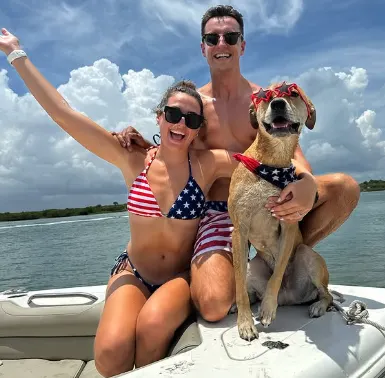 Couple Youtuber Sam and Monica