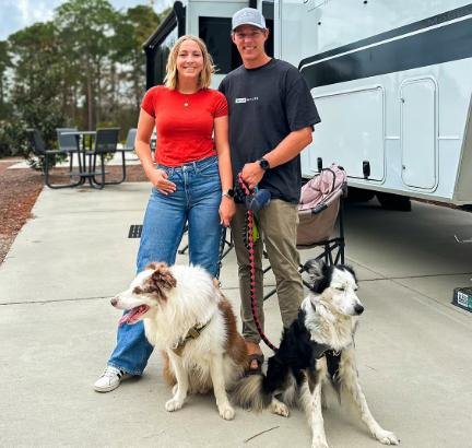 Wild RV Life Victoria and Craig