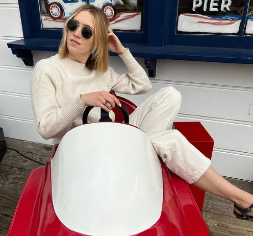 Andrea Bowen Andrea Bowen