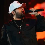 Luis R Conriquez
