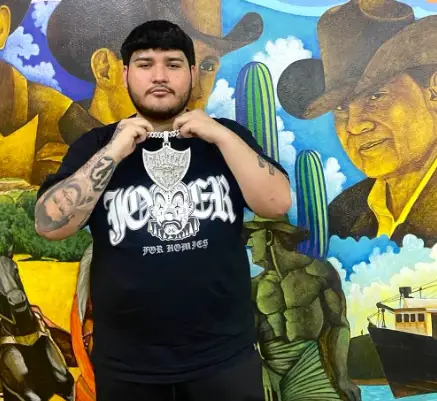 Mexican Singer Victor Mendivil